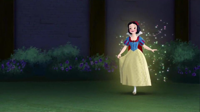 File:Snow-White-in-Sofia-the-First-5.png