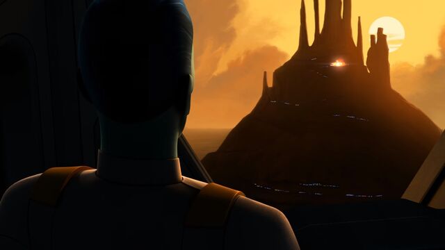 File:Enter-thrawn-in-star-wars-rebels-S3-promo.jpg