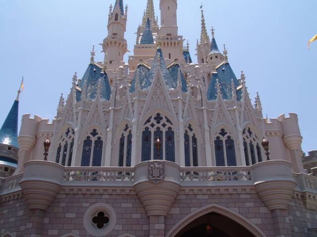 File:Cinderella's Royal Table.jpg