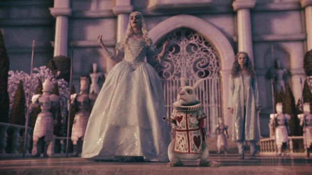 File:Alice-in-wonderland-disneyscreencaps.com-8721.jpg