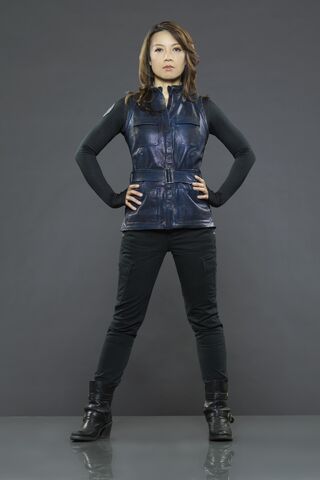 File:Melinda pose.jpg