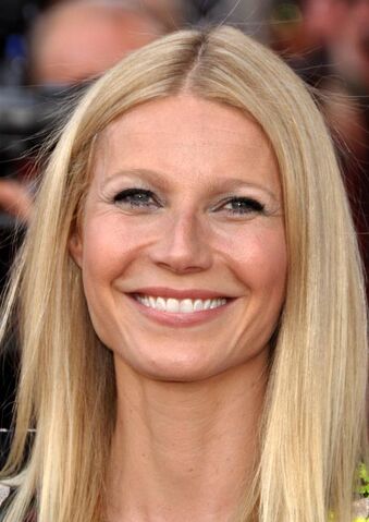 File:Gwyneth Paltrow avp Iron Man 3 Paris.jpg