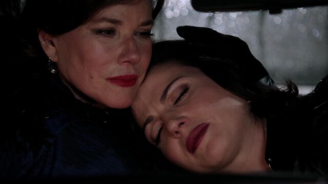 File:Once Upon a Time - 2x12 - In the Name of the Brother - Cora Comforts Regina.jpg