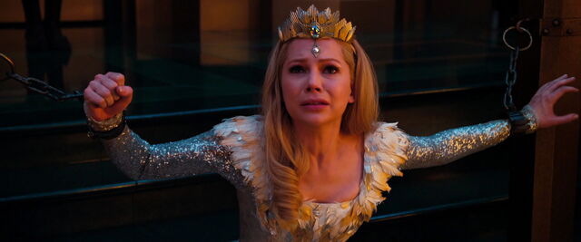 File:Oz-great-powerful-disneyscreencaps.com-12515.jpg