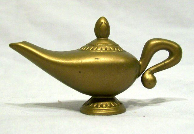 File:Aladdin Lamp replica.jpg