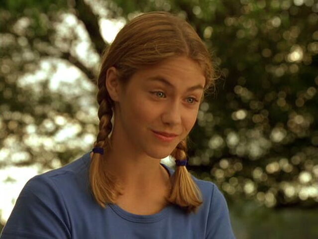 File:Air-bud-7th-disneyscreencaps.com-474.jpg