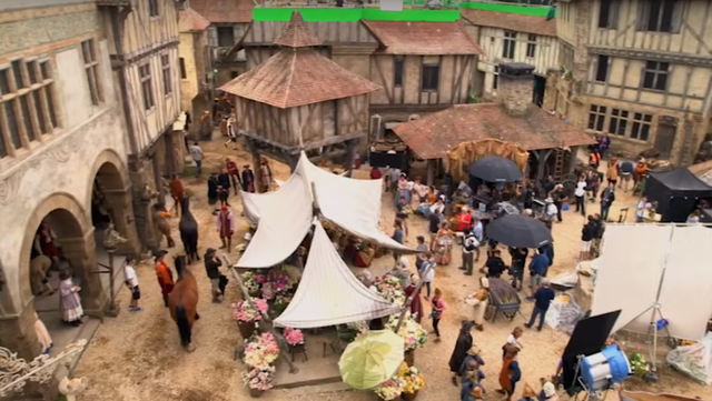 File:BATB set 2.png