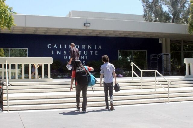 File:CalArts campus.jpg