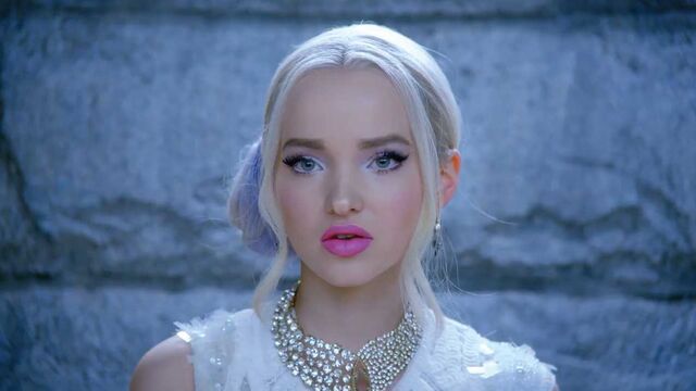 File:Descendants-2-1.jpg
