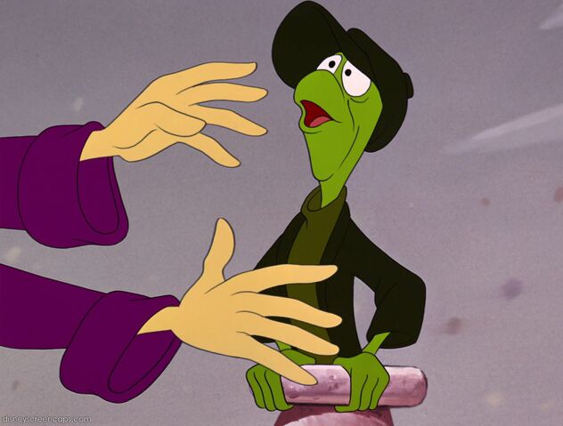 File:Alice-disneyscreencaps com-2630.jpg