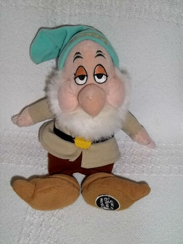 File:Sleepy doll2.jpg