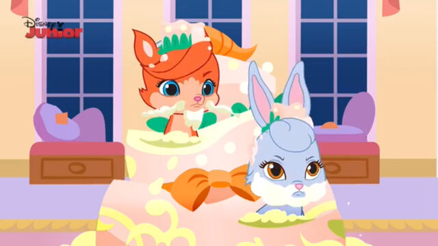 File:Cake-tillion-022.jpg