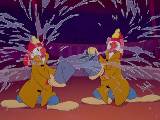 File:Dumbo-disneyscreencaps com-4175.jpg