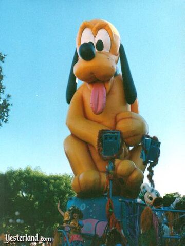 File:Partygras pluto.jpg