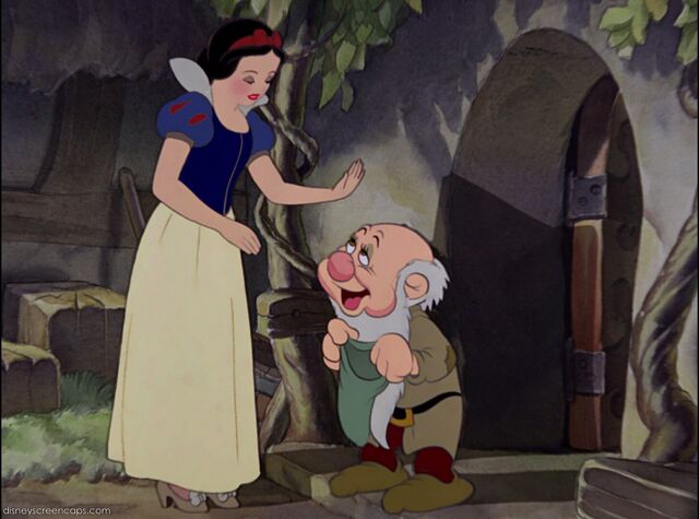 File:Snowwhite-disneyscreencaps com-11655.jpg