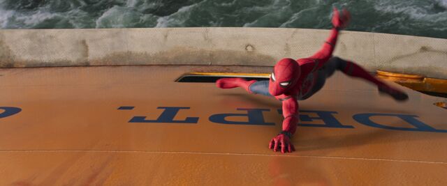 File:Spider-Man-Homecoming-68.jpg
