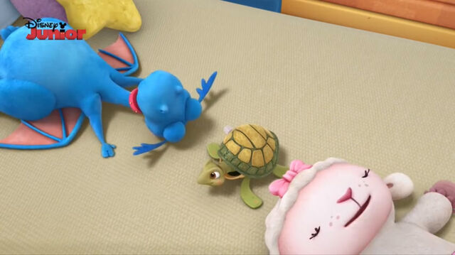 File:Stuffy, lambie and theo2.jpg