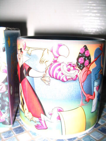 File:Alice Croquet Mug 2.jpg