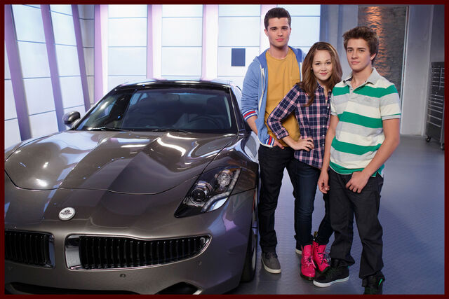 File:Labrats-season2stills-029.jpg