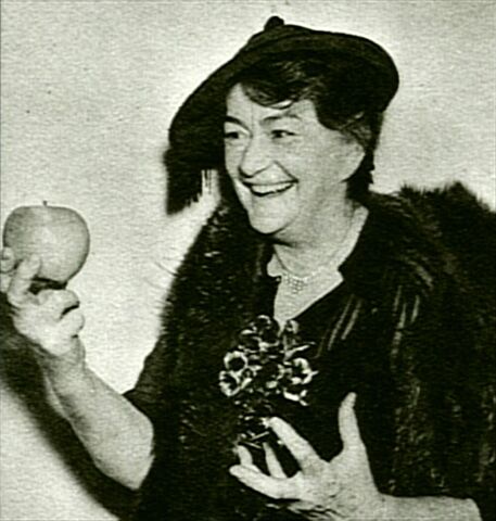 File:Lucillelaverne.jpg