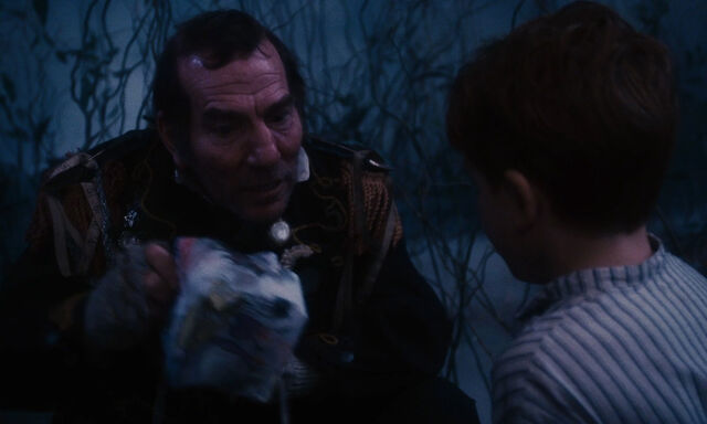 File:James-giant-peach-disneyscreencaps com-1242.jpg