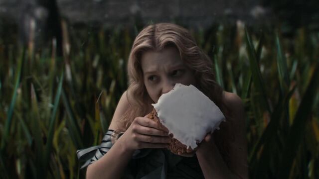 File:Alice-in-wonderland-disneyscreencaps.com-5207.jpg