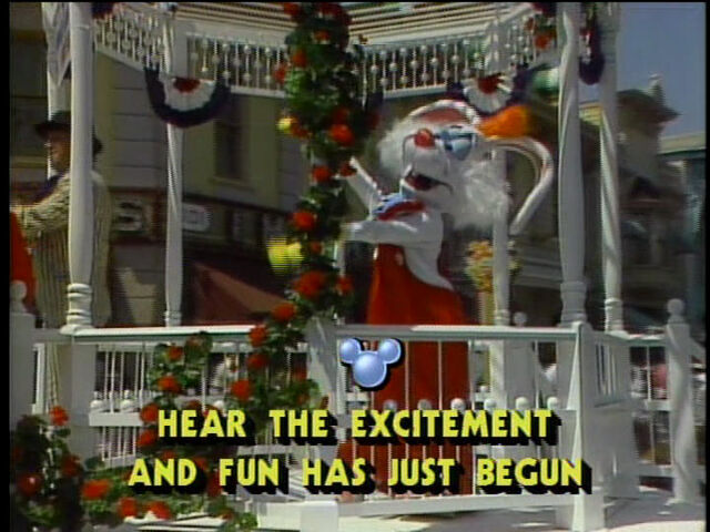 File:RogerandEddieValiantatDisneyland.jpg