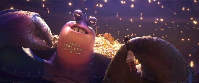 File:Tamatoa holding Moana.jpg
