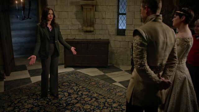 File:Once Upon a Time - 5x02 - The Price - Regina Makeover.jpg