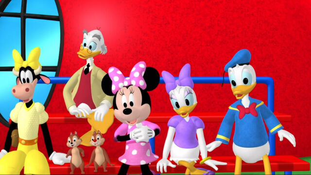 File:Audience pluto's best.jpg