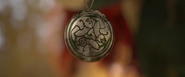 File:Bearpendant.png