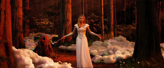 File:Oz-great-powerful-disneyscreencaps.com-11512.jpg