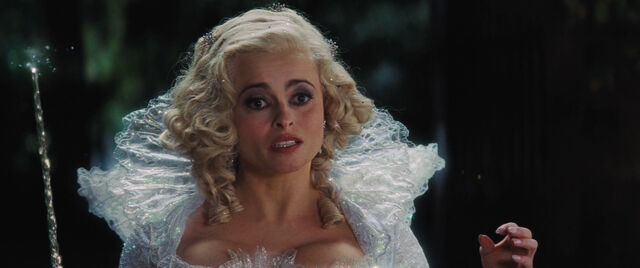 File:Cinderell-2015-disneyscreencaps.com-5905.jpg