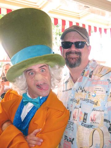 File:Me and hatter at disneyland june 2010 640.jpg