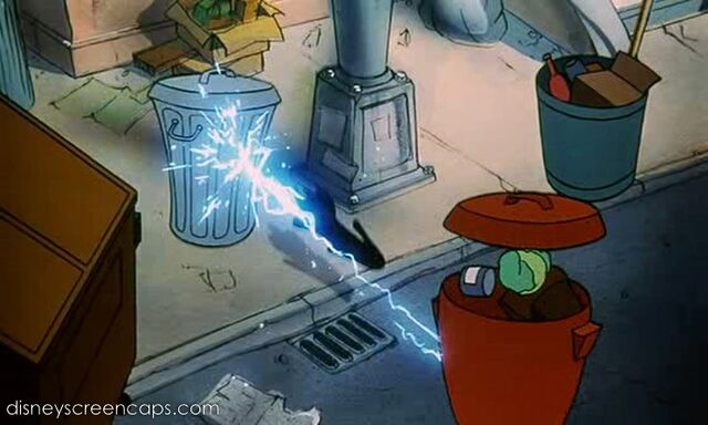 File:Oliver-disneyscreencaps.com-3567.jpg