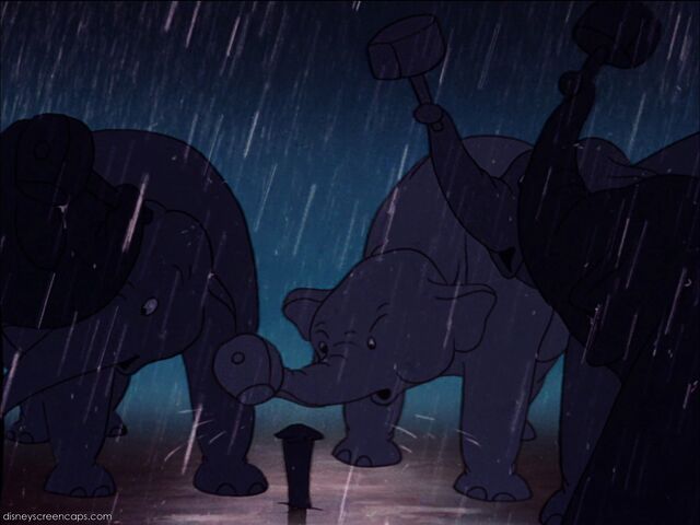 File:Dumbo-disneyscreencaps com-1274.jpg