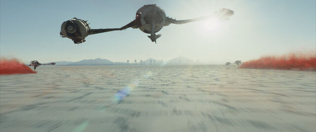 File:The Last Jedi 10.jpg