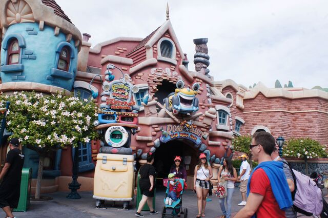 File:RRCTS in Disneyland.jpg