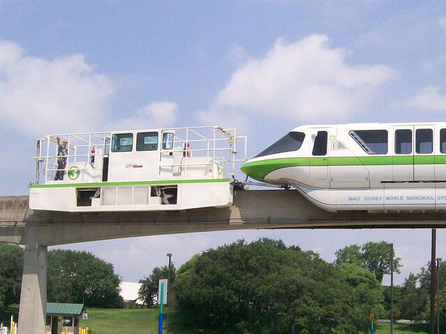 File:WDW-Monorail-Work-Tractor-3.jpg