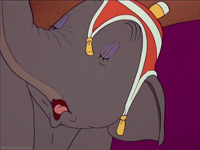 File:GiddyWhoCares.jpg