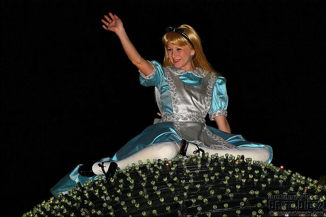 File:AliceElectricalParade.jpg