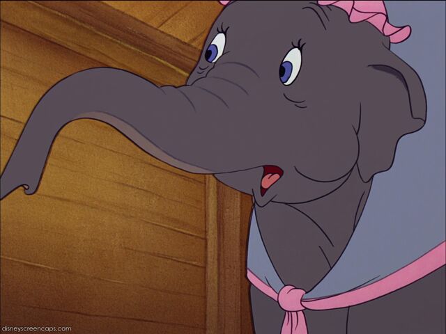 File:Dumbo-disneyscreencaps com-703.jpg