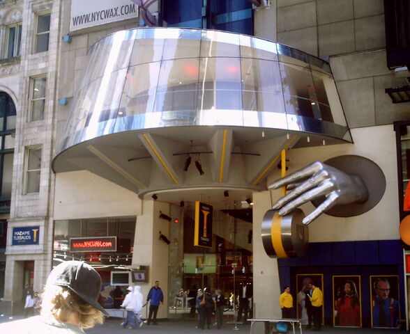 File:Tussauds ny.jpg