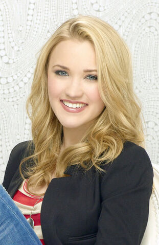 File:Lilly Truscott.jpg