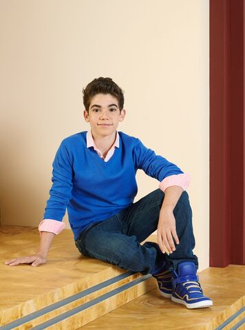 File:Jessie-season2-014.jpg