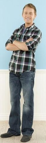 File:Good-luck-charlie-seaso-3-promo-pics-03.jpg