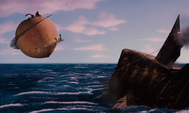 File:James-giant-peach-disneyscreencaps com-4087.jpg