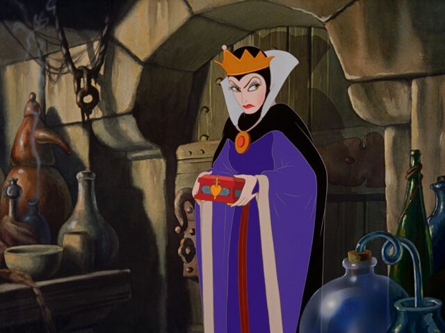 File:Queen5-0007578.jpg