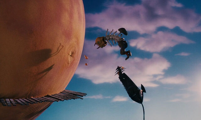 File:James-giant-peach-disneyscreencaps com-4080.jpg