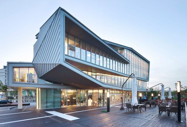 File:Museum Of Earth's Science.jpg